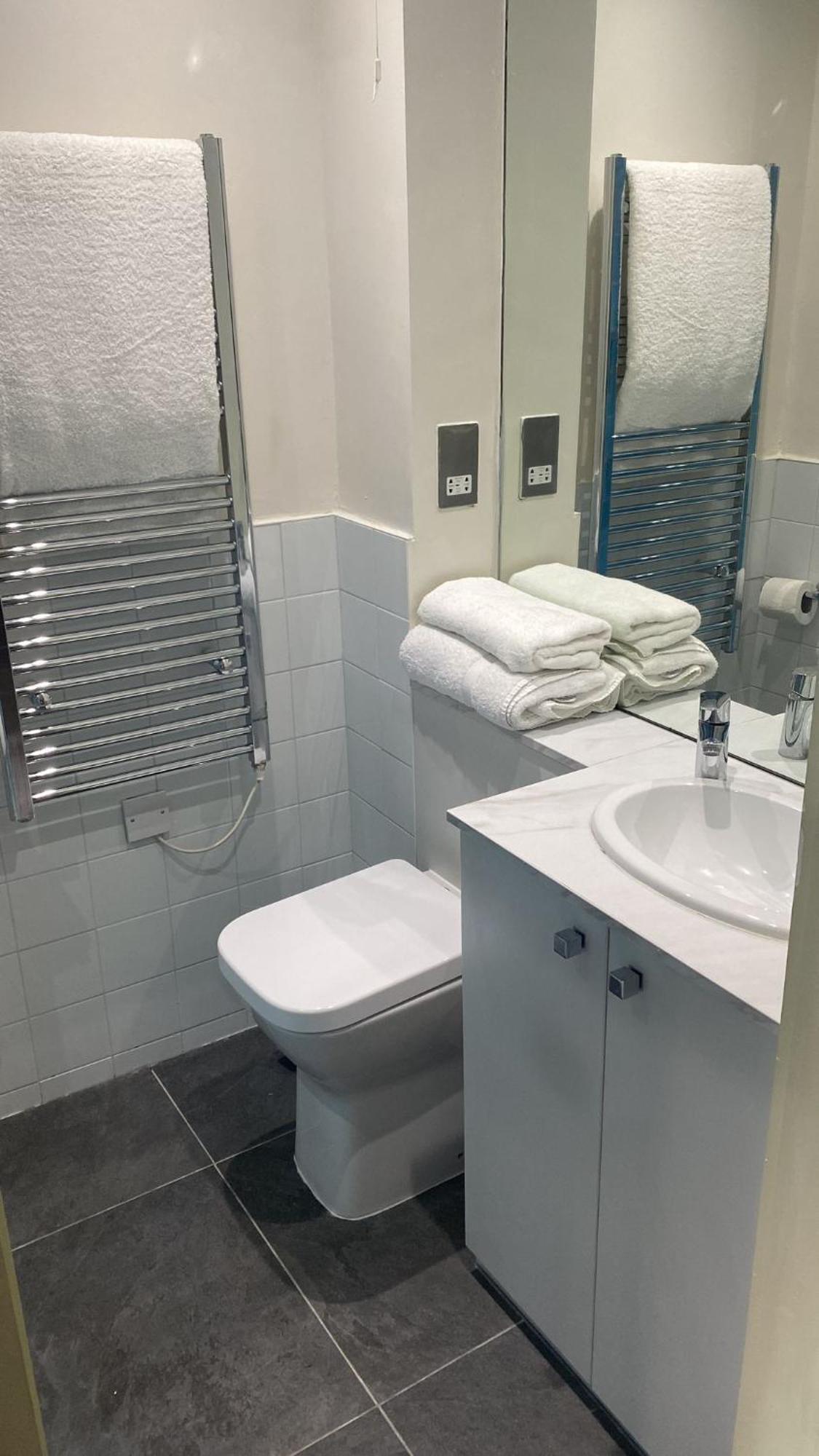 Marldon Olympia Hotel Лондон Екстер'єр фото