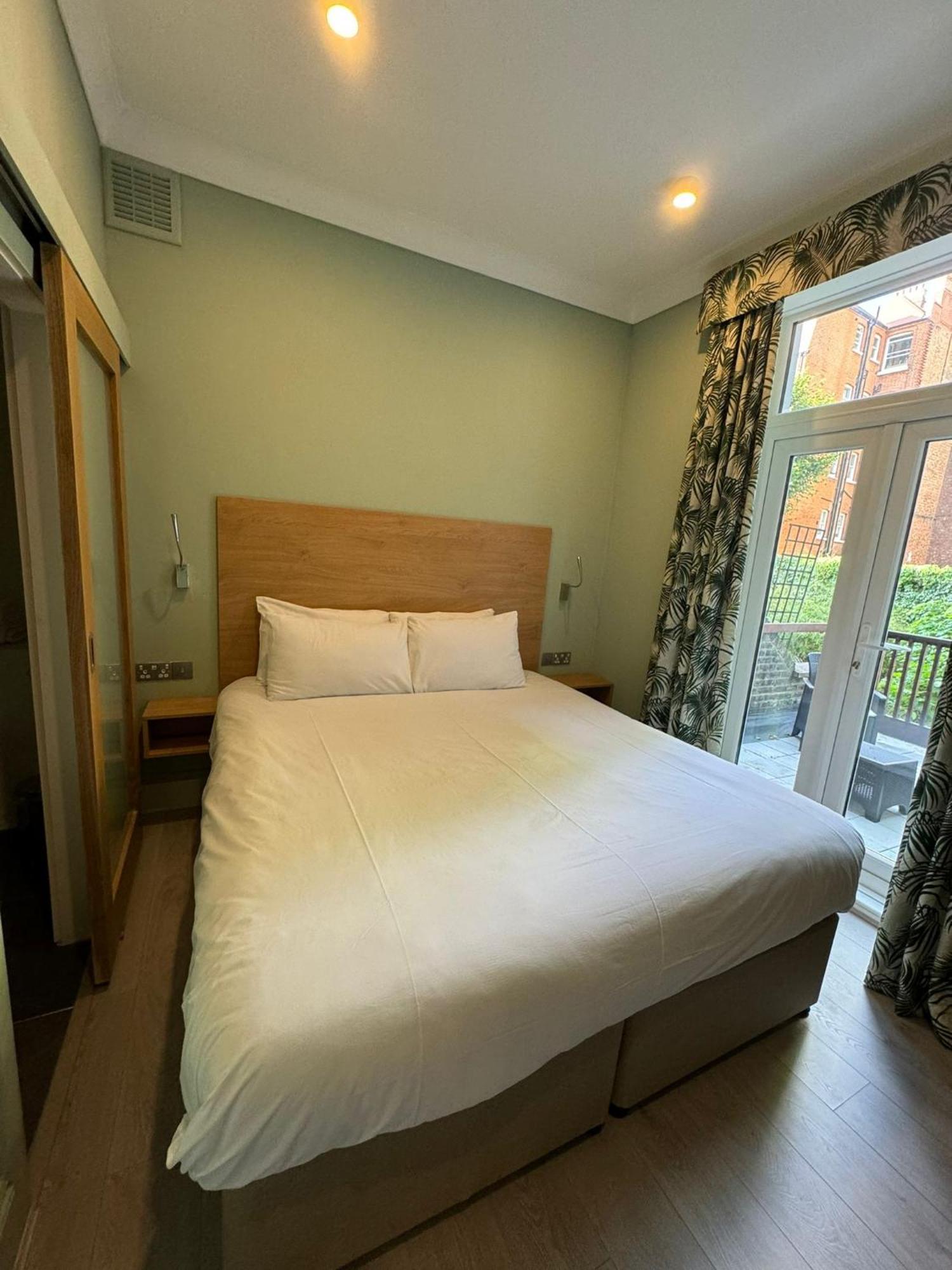 Marldon Olympia Hotel Лондон Екстер'єр фото