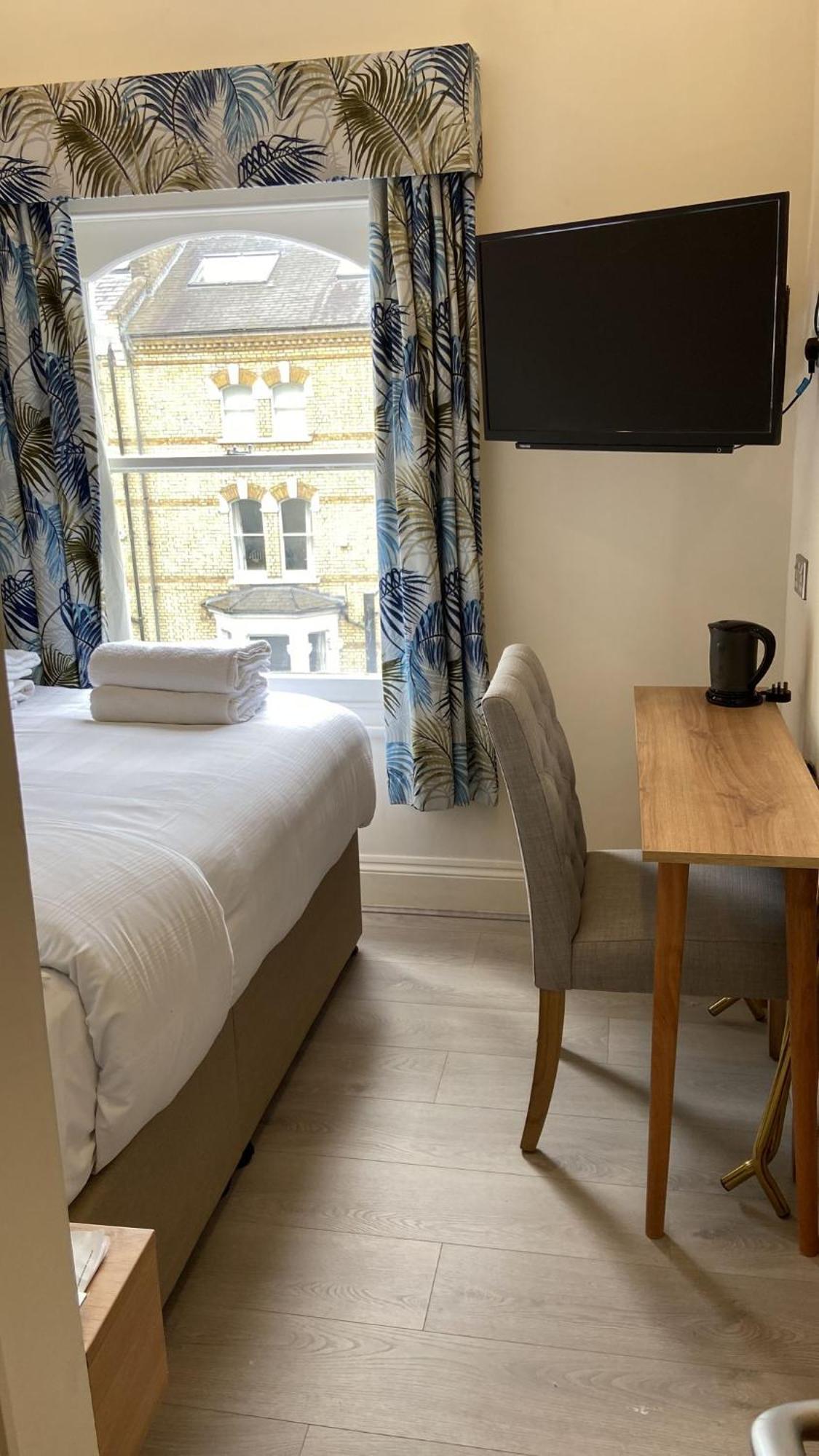 Marldon Olympia Hotel Лондон Екстер'єр фото